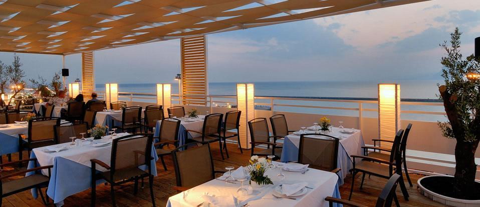 Hotel Astir Patras Esterno foto