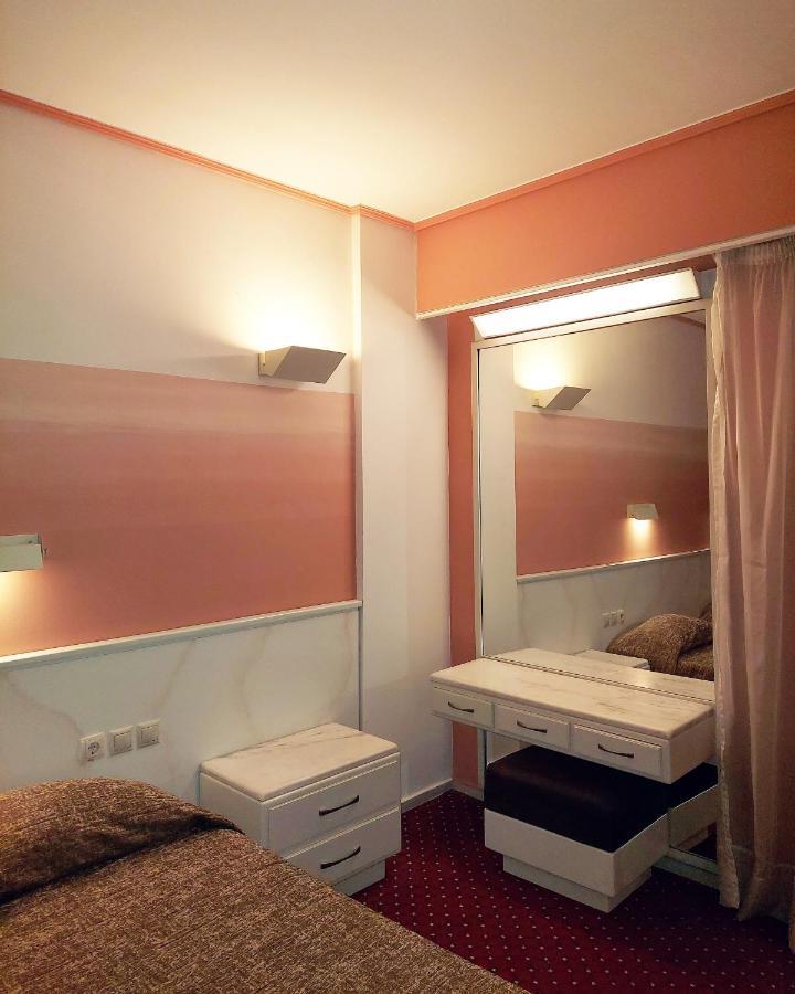 Hotel Astir Patras Esterno foto
